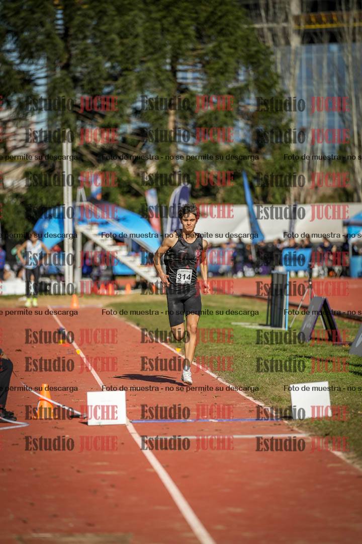 Fotos del salto triple de varones