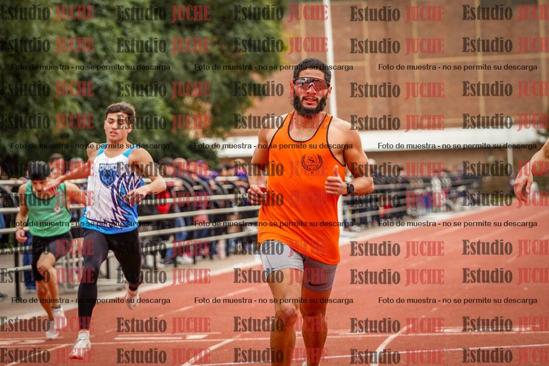 Fotos de los 200 m llanos de varones