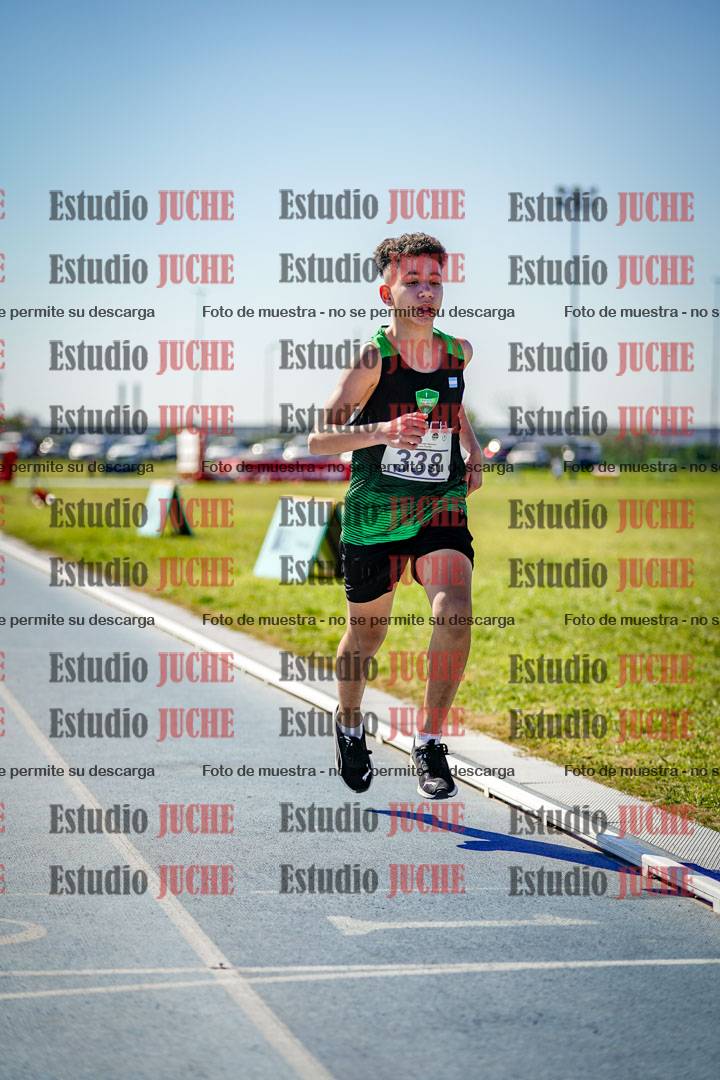 Fotos de los 1000 m llanos de varones