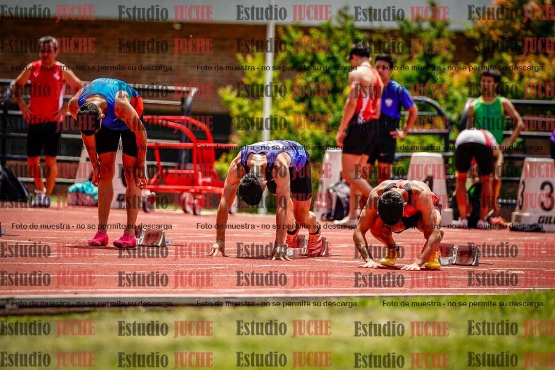 Fotos de los 100 m llanos de varones