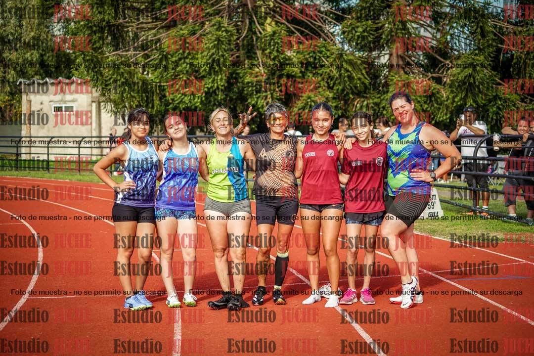 Fotos de algunos podios y extras