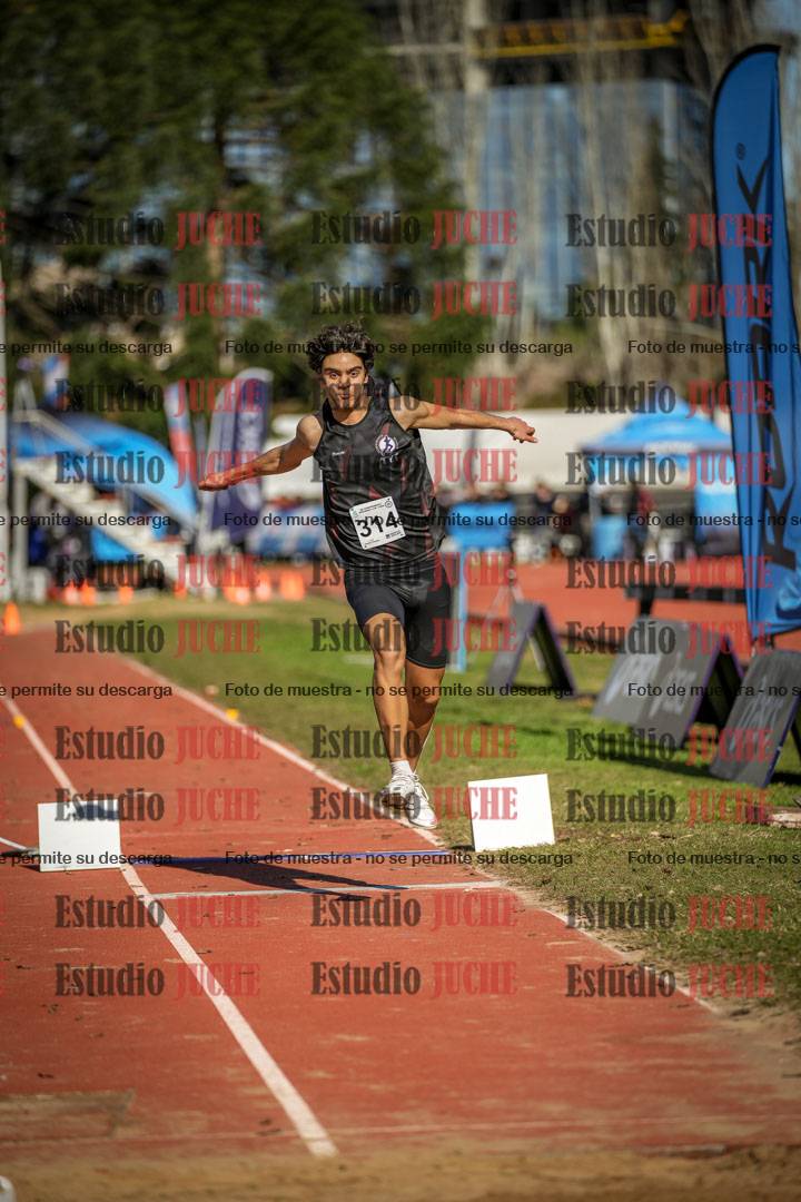 Fotos del salto triple de varones