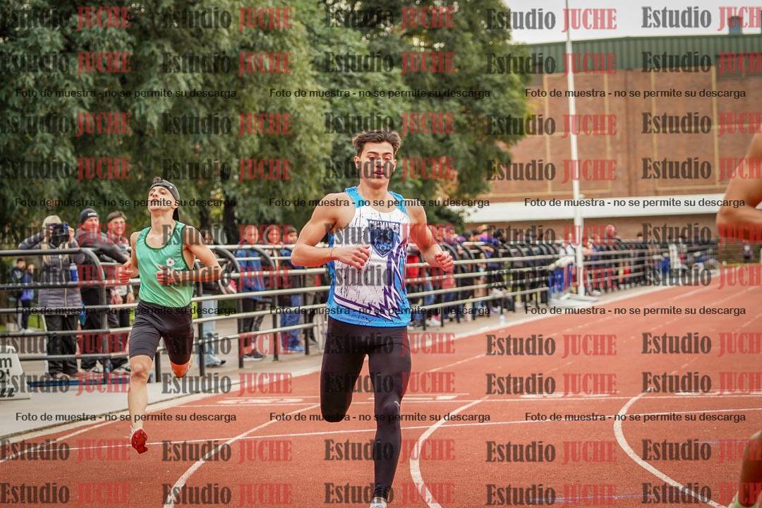 Fotos de los 200 m llanos de varones