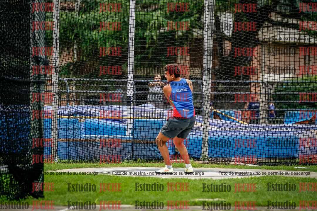 Fotos del lanzamiento de martillo de varones