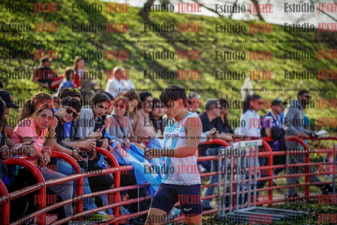 Fotos de algunos extras y podios del día 1