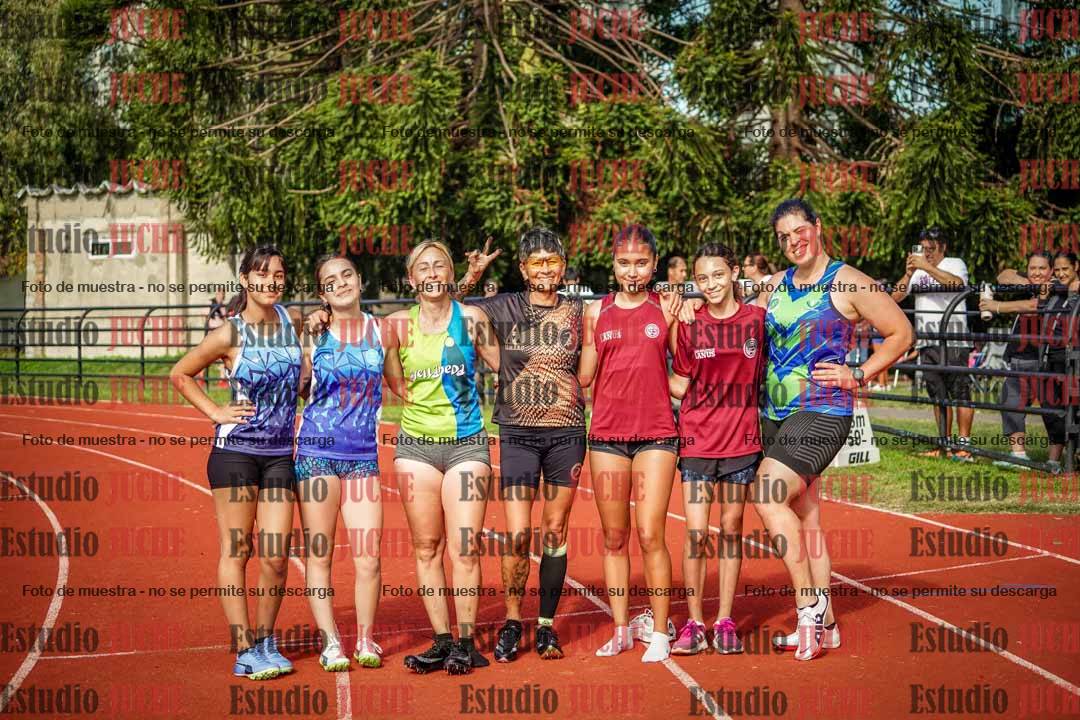 Fotos de algunos podios y extras