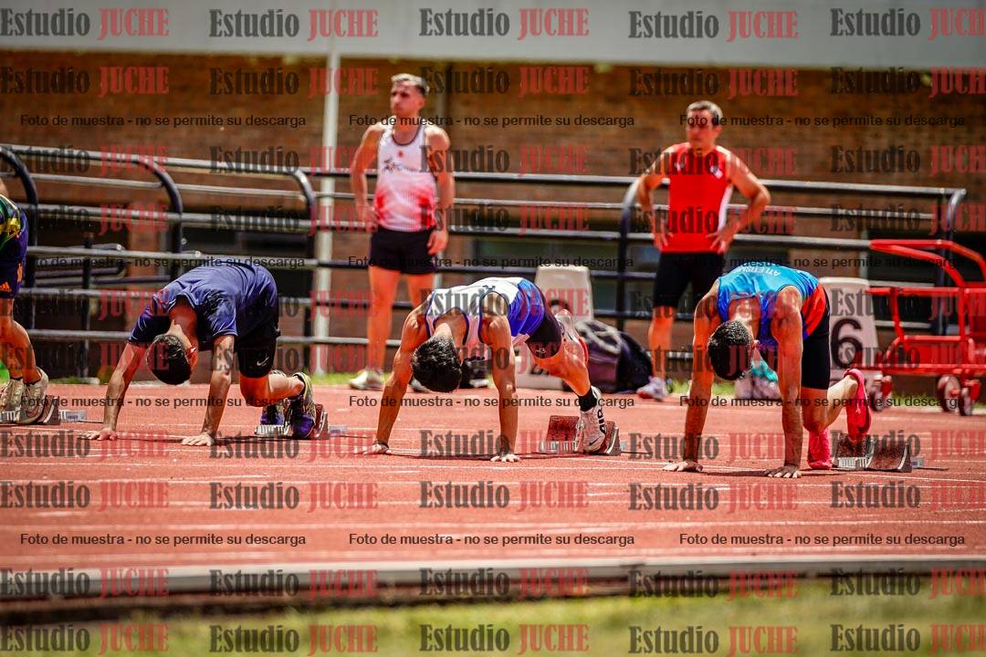 Fotos de los 100 m llanos de varones