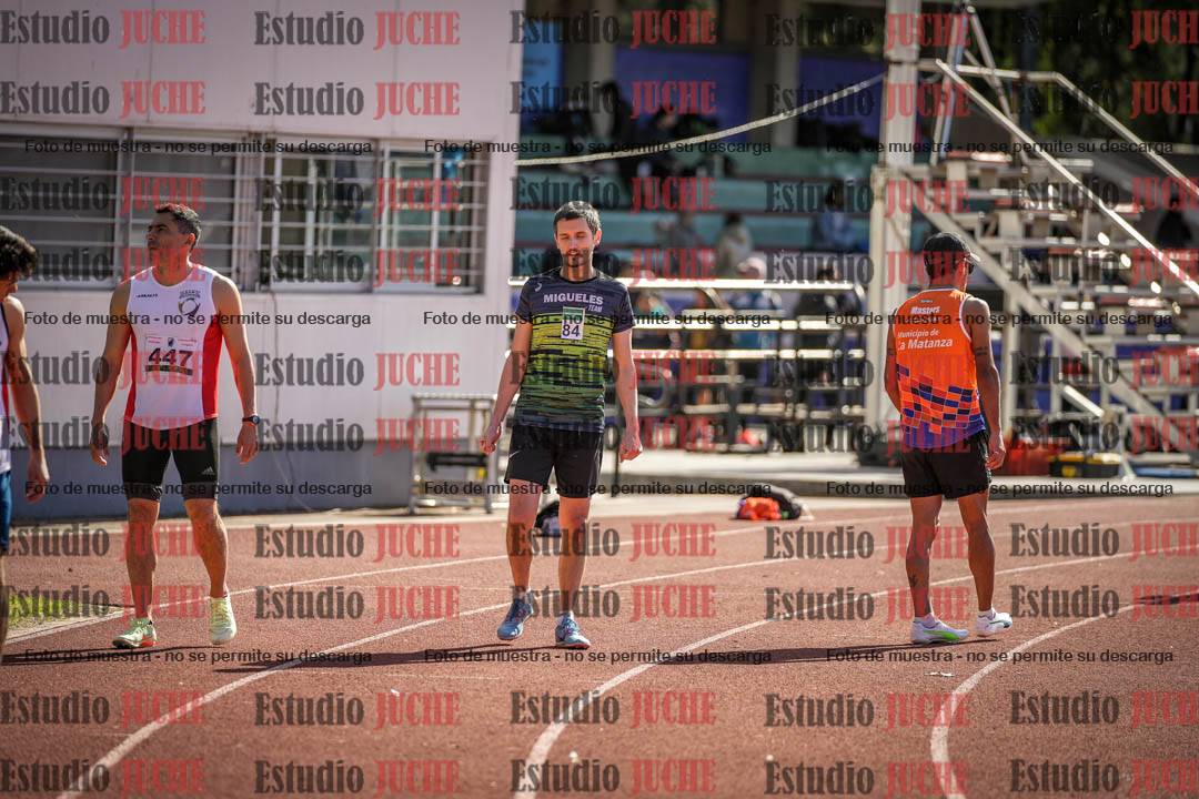 Fotos de los 800 m llanos de varones