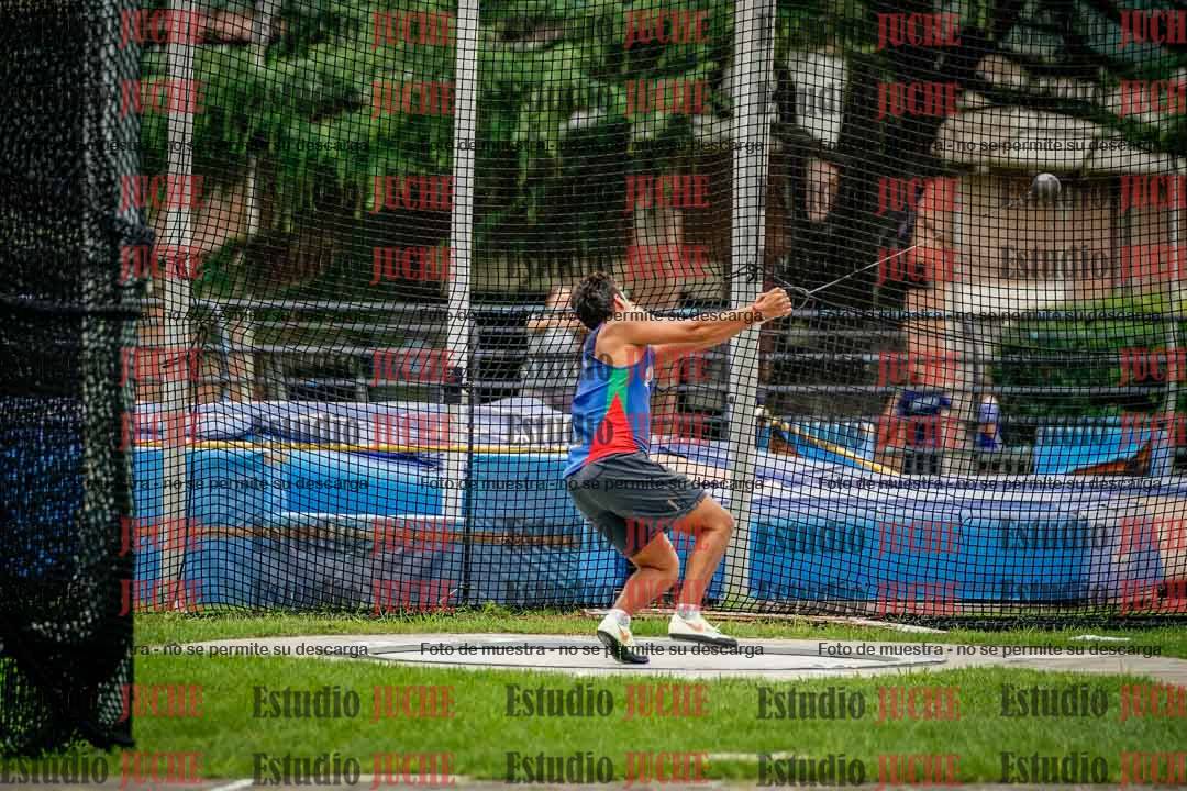 Fotos del lanzamiento de martillo de varones