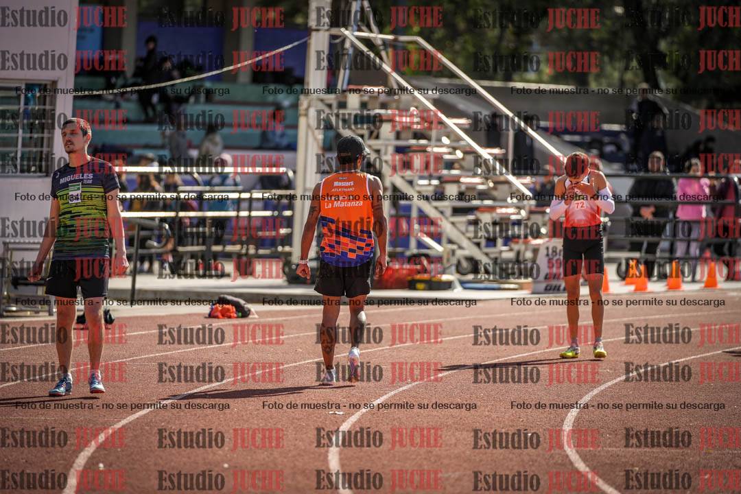 Fotos de los 800 m llanos de varones