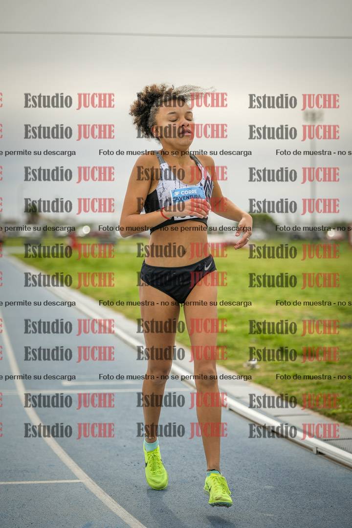 Fotos de los 800 m llanos de mujeres - U17