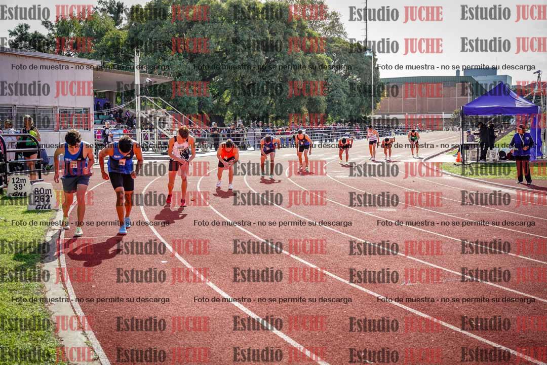 Fotos de los 800 m llanos de varones