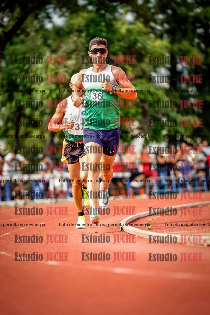 Fotos de los 3000 m llanos de varones