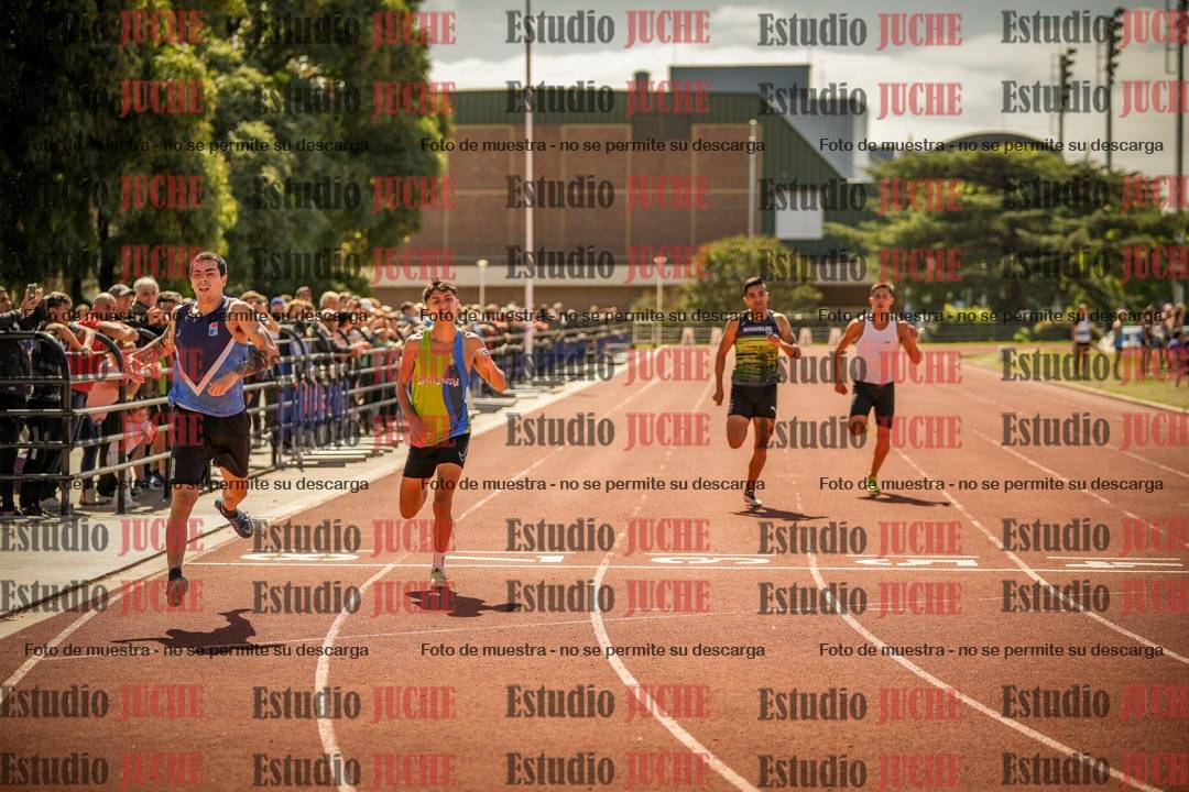 Fotos de los 400 m llanos de varones
