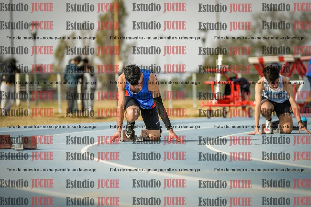 Fotos de los 200 m llanos de varones
