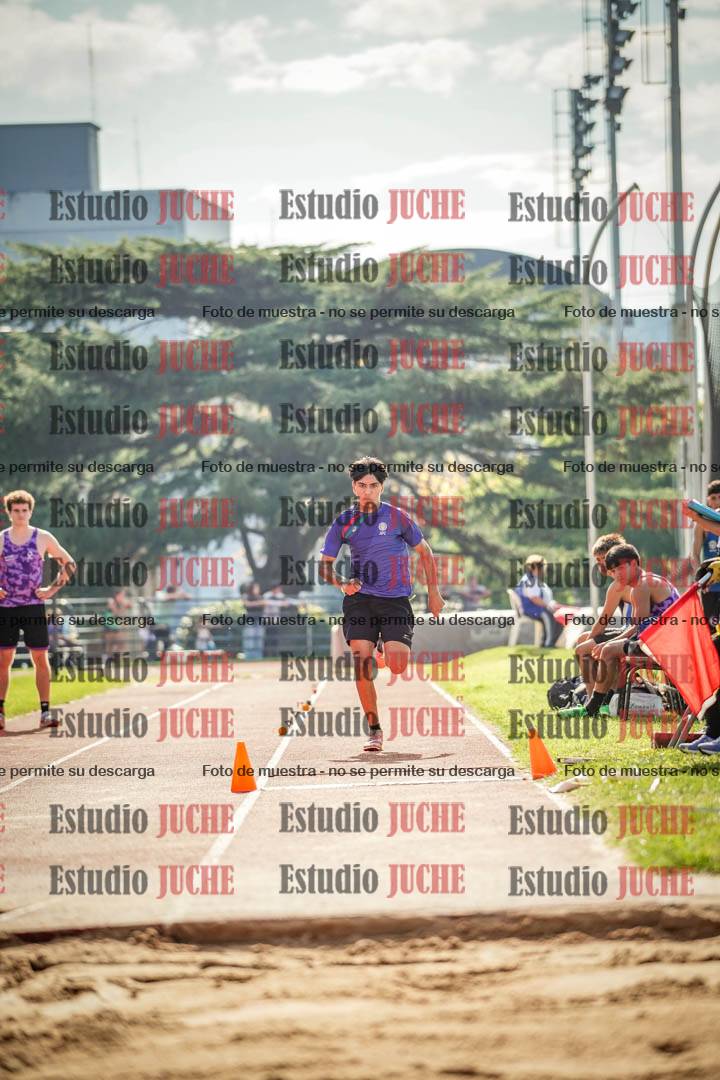 Fotos del salto triple de varones