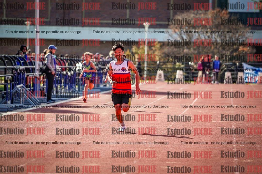 Fotos de los 150 m llanos de varones