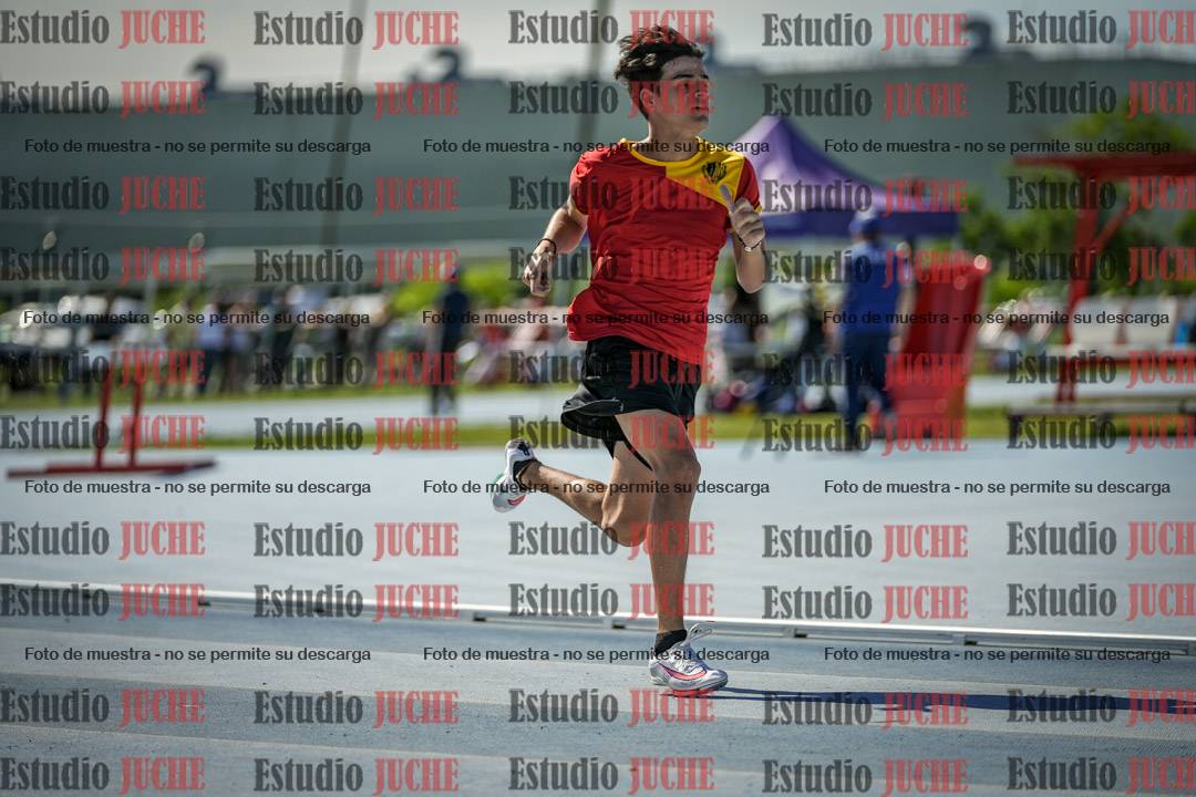 Fotos de los 400 m llanos de varones