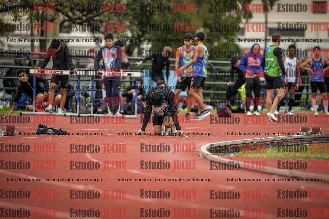 Fotos de los 200 m llanos de varones