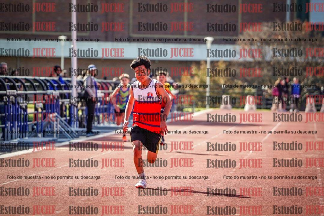 Fotos de los 150 m llanos de varones