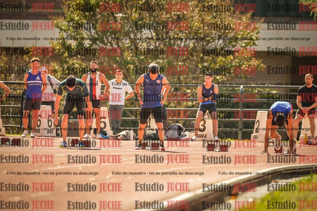 Fotos de los 100 m llanos de varones