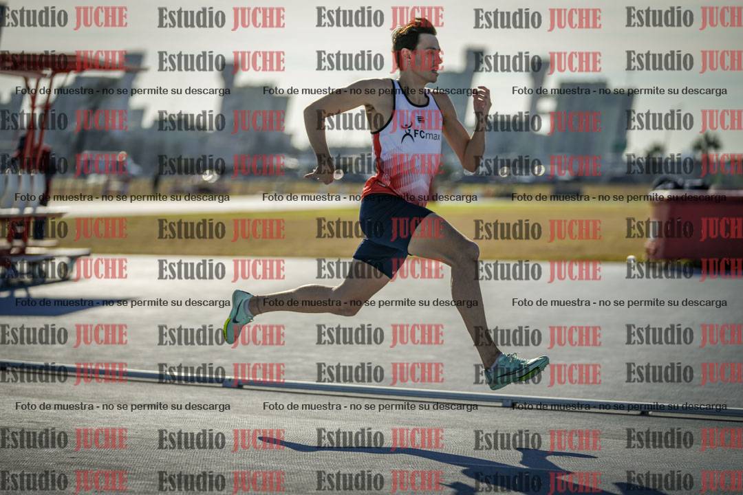 Fotos de los 400 m llanos de varones