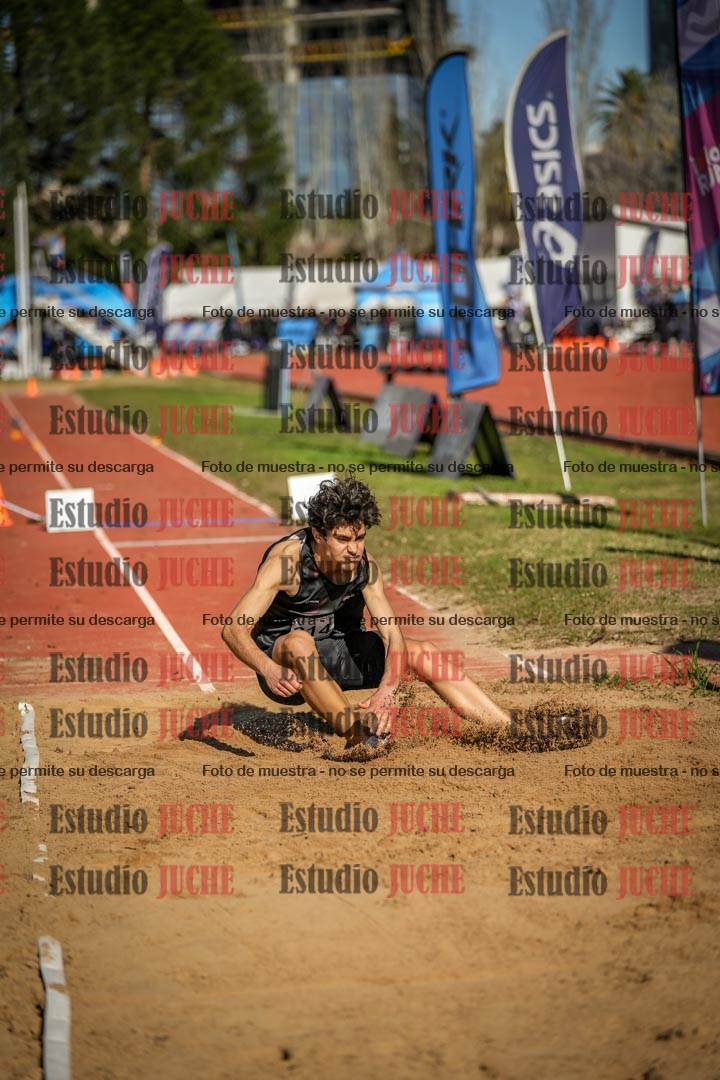 Fotos del salto triple de varones