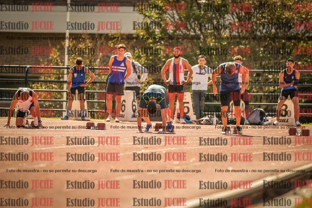 Fotos de los 100 m llanos de varones