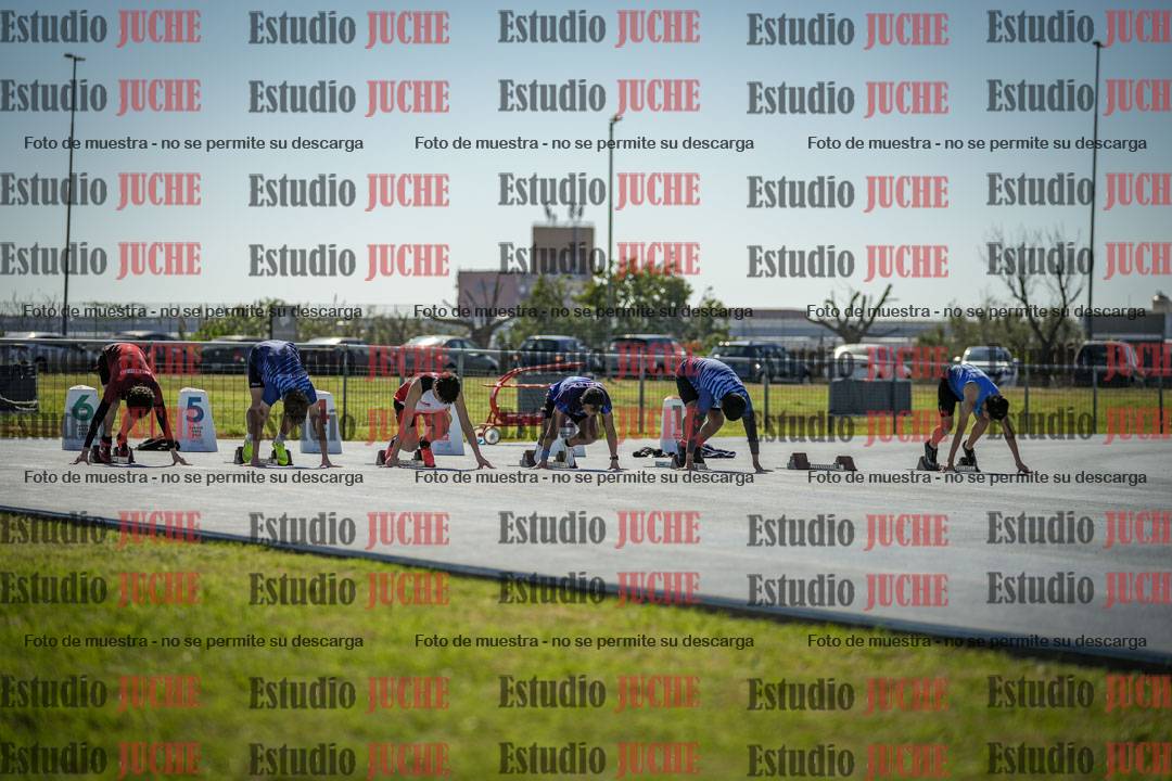 Fotos de los 100 m llanos de varones