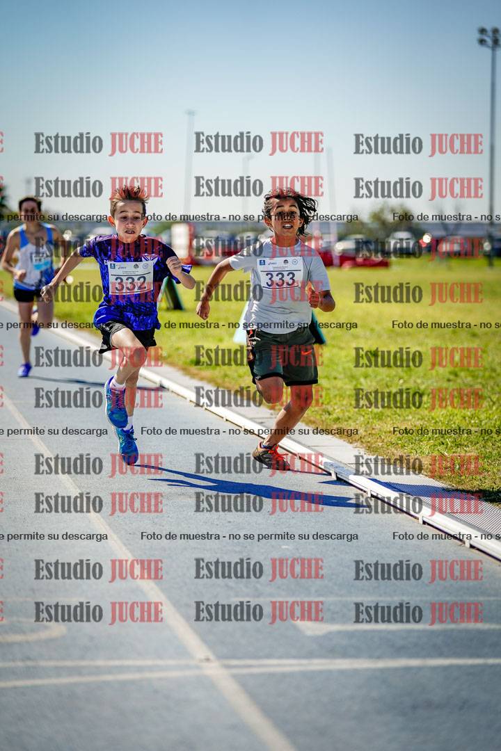 Fotos de los 1000 m llanos de varones