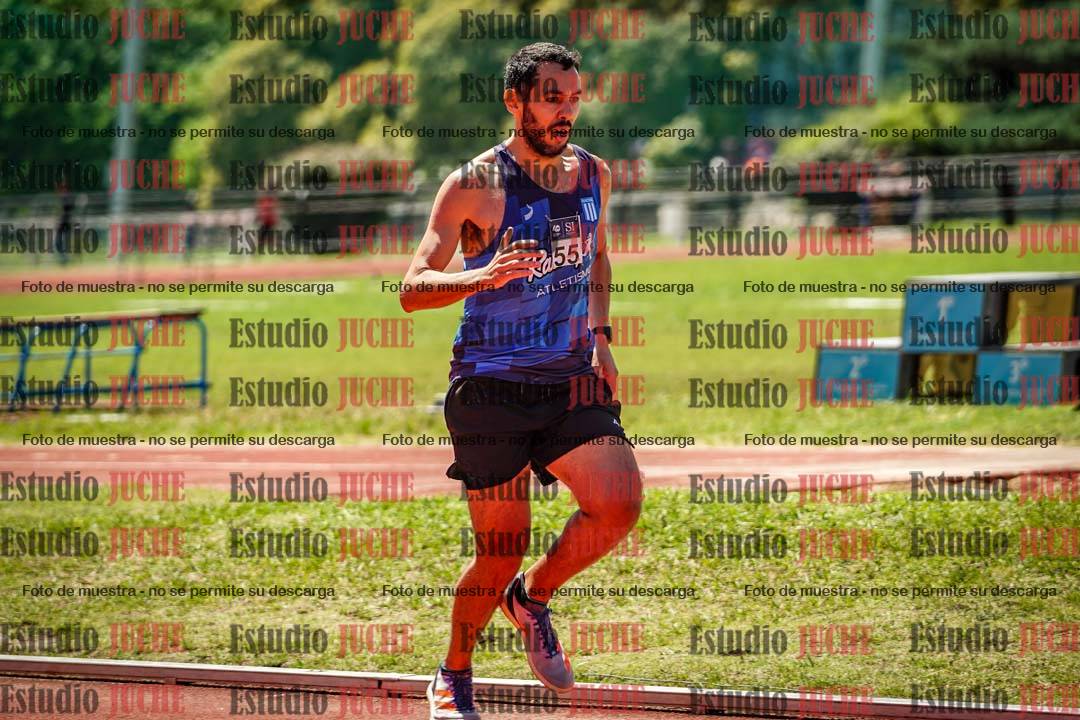 Fotos de los 800 m llanos de varones
