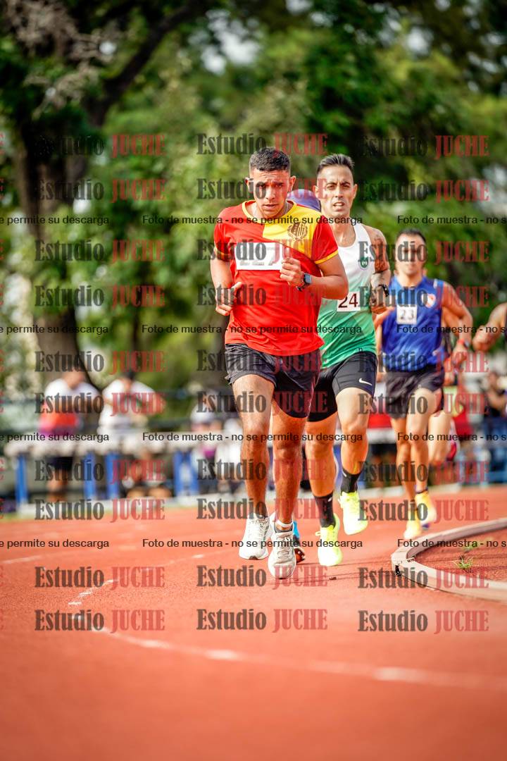 Fotos de los 3000 m llanos de varones