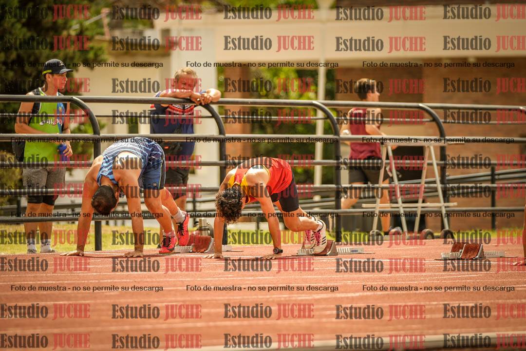 Fotos de los 100 m llanos de varones