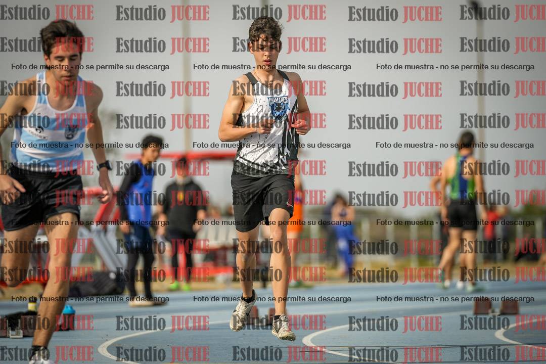 Fotos de los 200 m llanos de varones