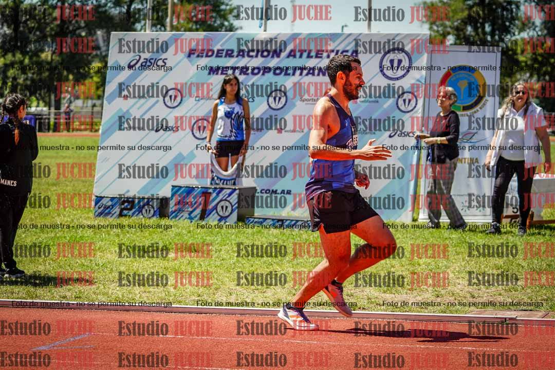 Fotos de los 800 m llanos de varones