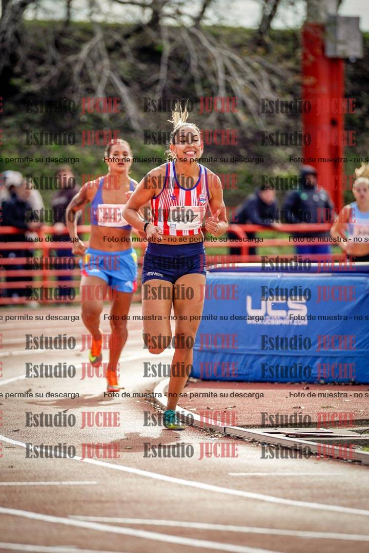 Fotos de los 800 m llanos de mujeres - hepta 7