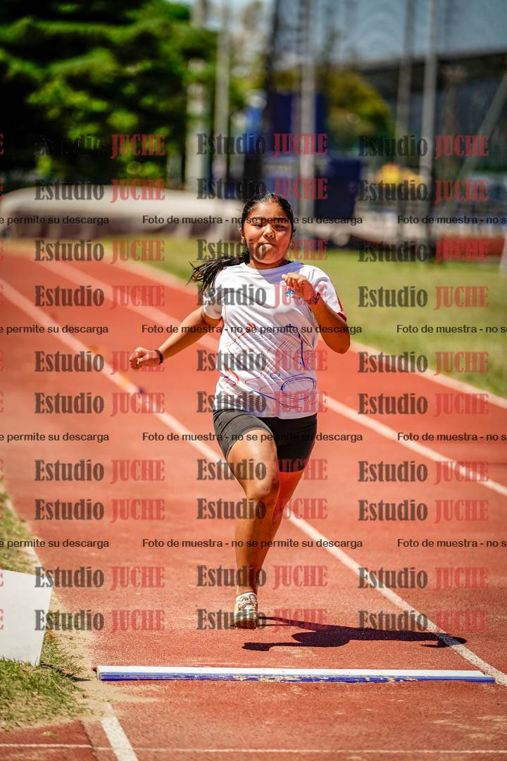 Fotos del salto en largo de mujeres - U14
