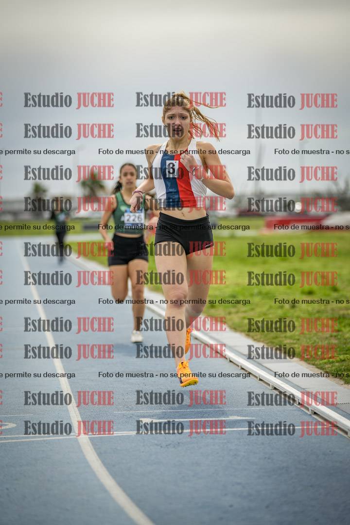 Fotos de los 800 m llanos de mujeres - U17