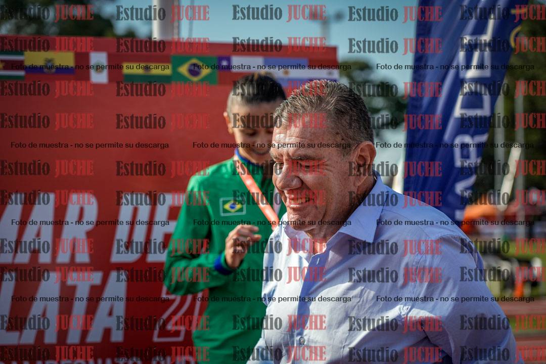 Fotos de algunos extras y podios del día 1