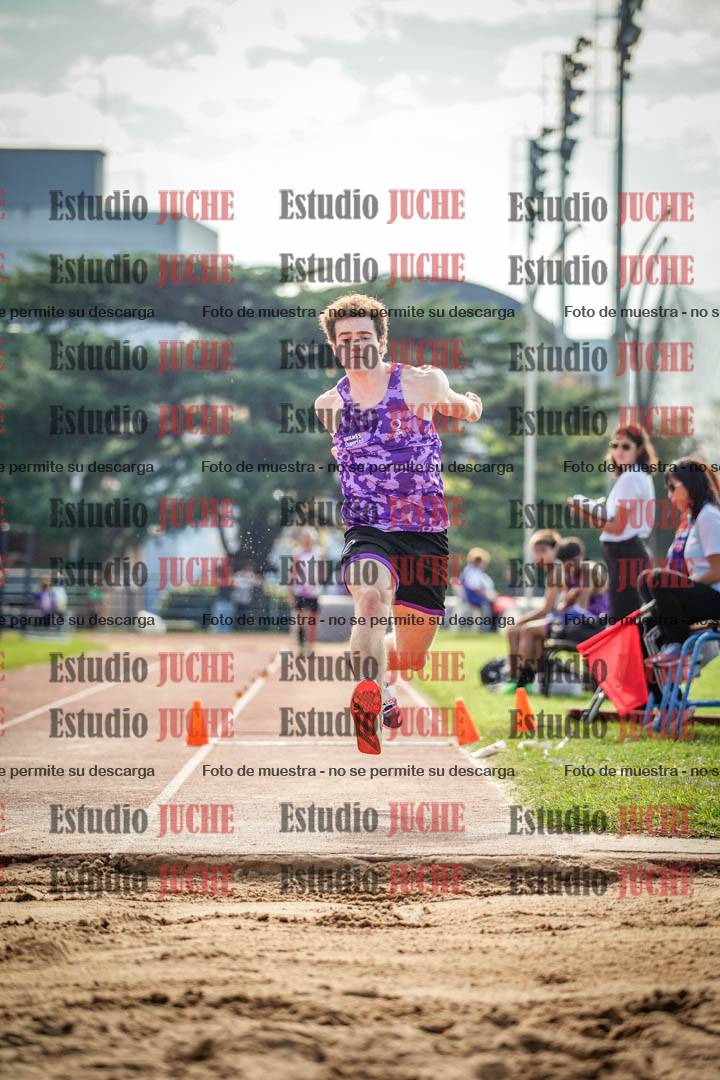 Fotos del salto triple de varones