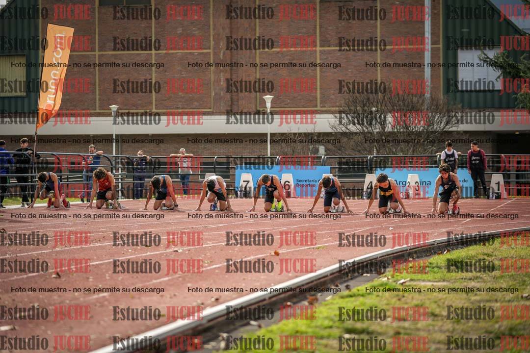 Fotos de los 100 m llanos de varones - decatlón 1