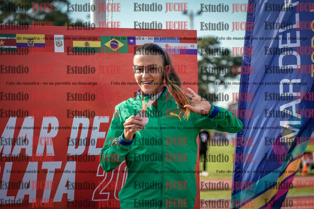 Fotos de algunos extras y podios del día 1