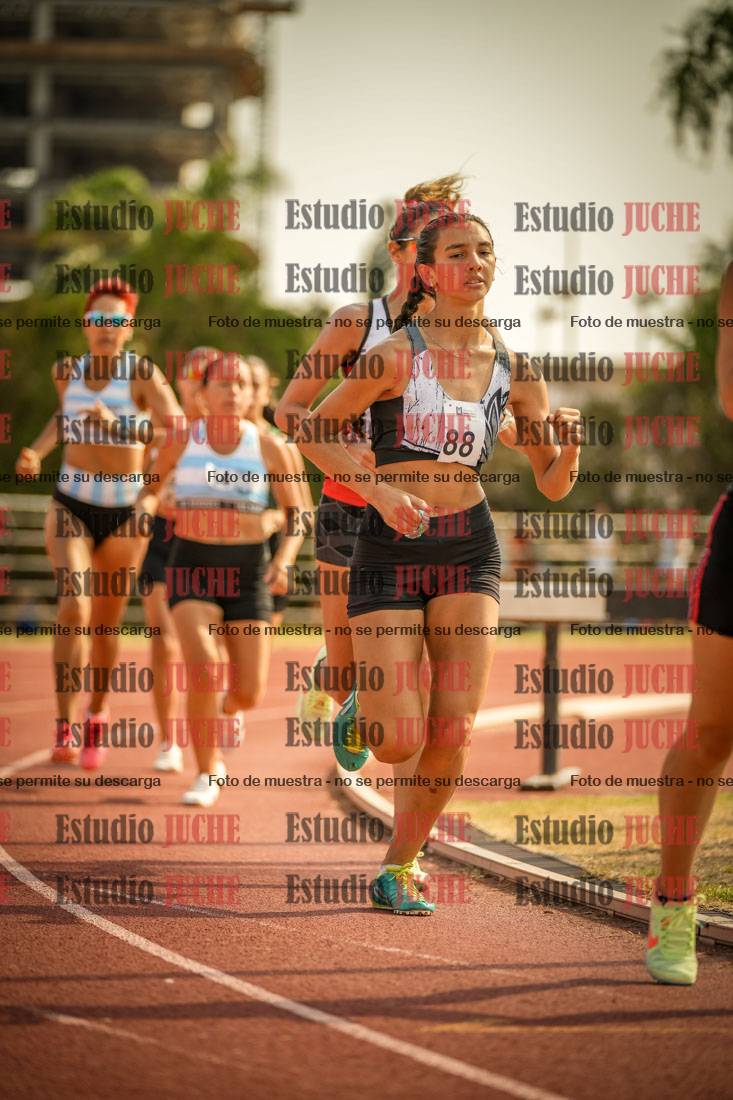 Fotos de los 1500 m llanos de mujeres