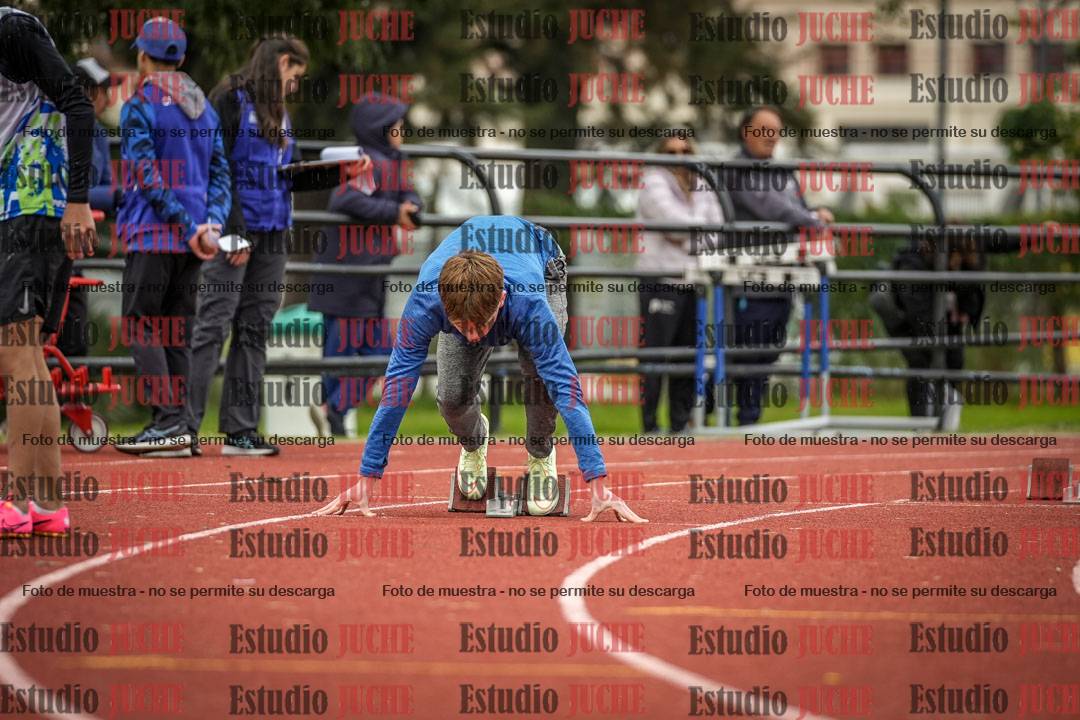 Fotos de los 200 m llanos de varones