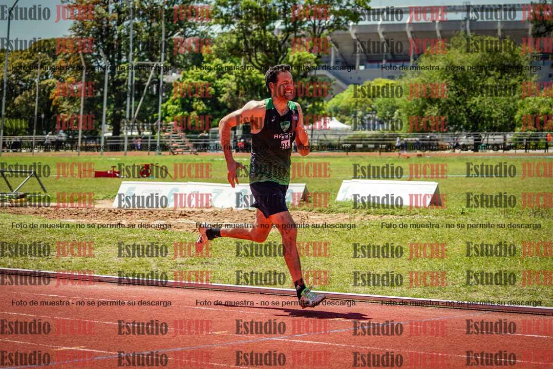 Fotos de los 800 m llanos de varones