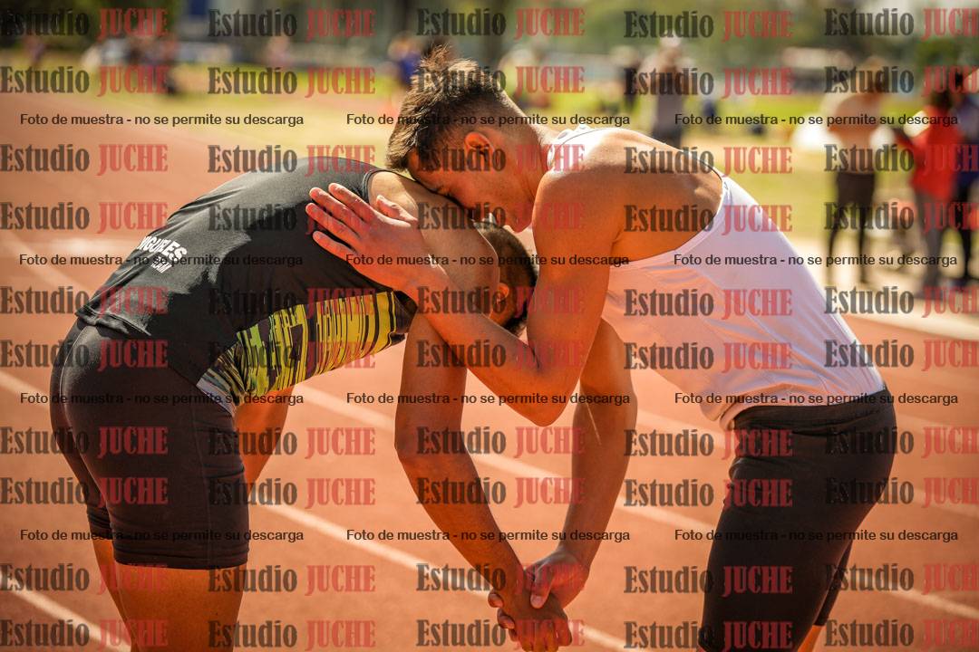 Fotos de los 400 m llanos de varones