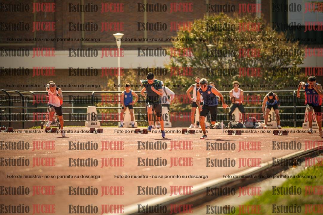 Fotos de los 100 m llanos de varones