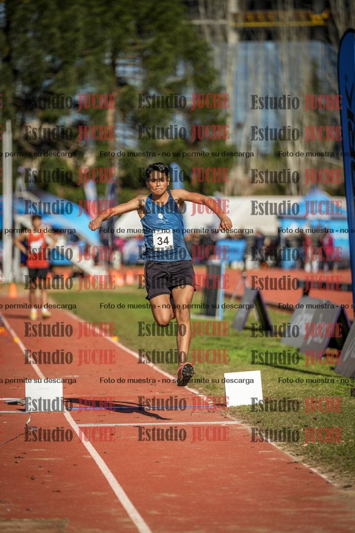 Fotos del salto triple de varones