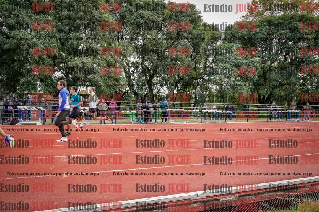 Fotos de los 100 m llanos de varones