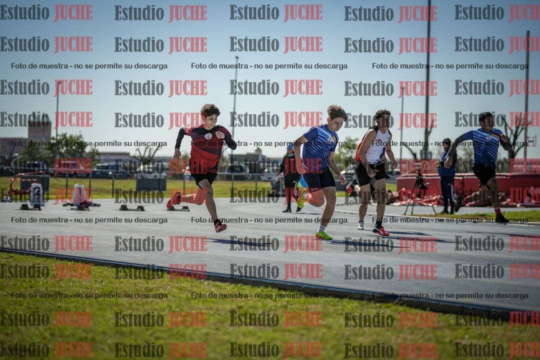 Fotos de los 100 m llanos de varones